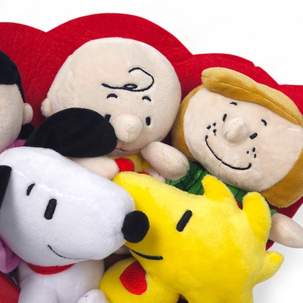 Peanuts Snoopy Plush Bouquet Charlie Brown Lucy Woodstock Ruz Valentine Gift NEW - Picture 9 of 16